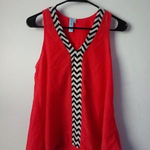 Short aleeved blouse